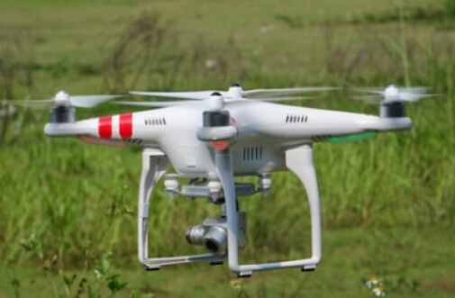 無人機